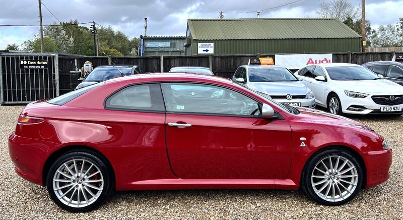 ALFA ROMEO GT 1.9 JTDM 16V Cloverleaf 2010