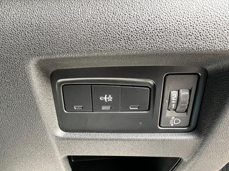CITROEN C4 1.6 BlueHDi Flair  2016
