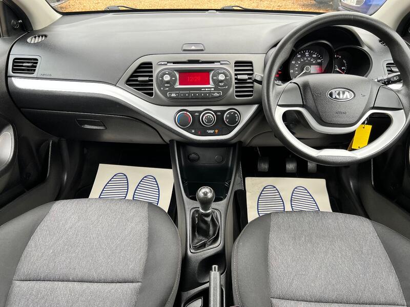 KIA PICANTO 1.0 1  2013