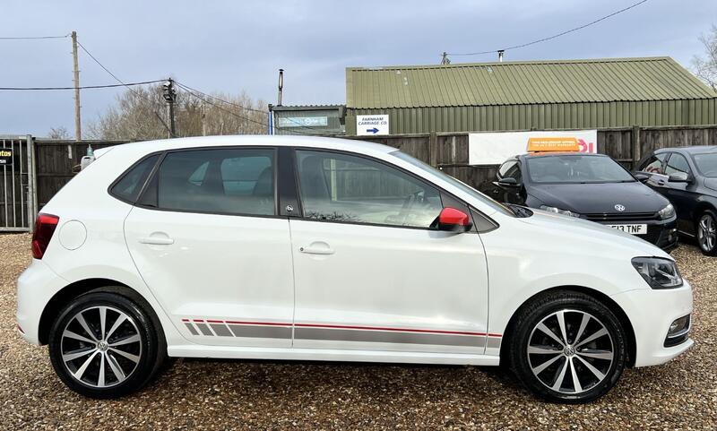 VOLKSWAGEN POLO 1.2 TSI R-Line  2017