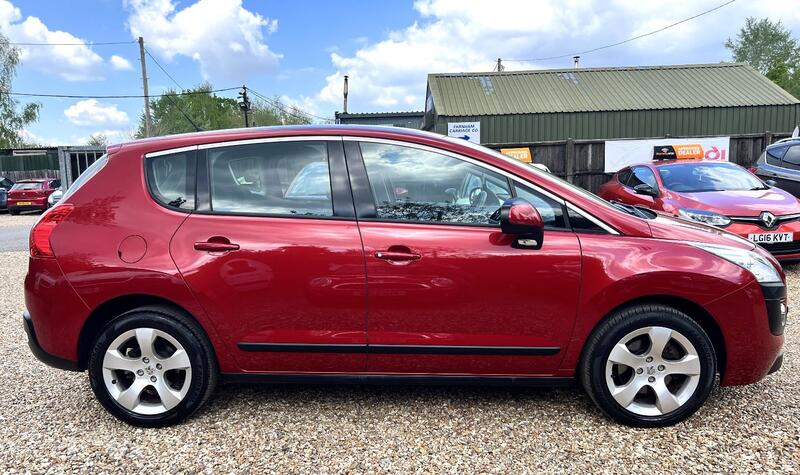 PEUGEOT 3008 2.0 HDi Active  2012
