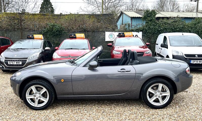 MAZDA MX-5 1.8 i  2008