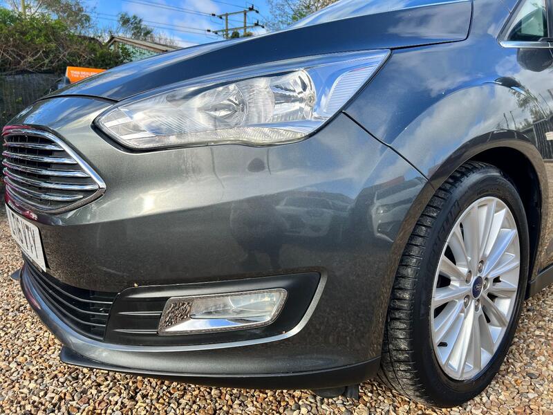 FORD GRAND C-MAX 1.5 TDCi Titanium 2016