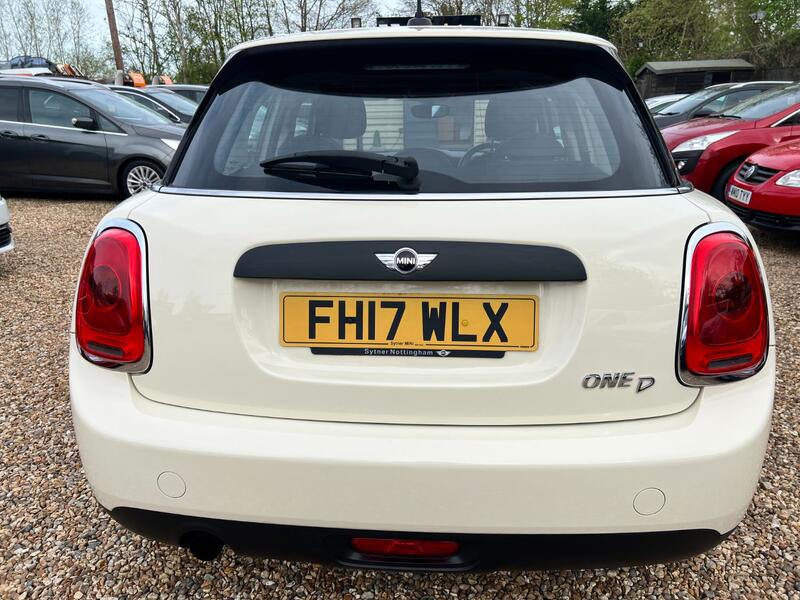 MINI HATCH 1.5 5-Door Hatch One D 2017