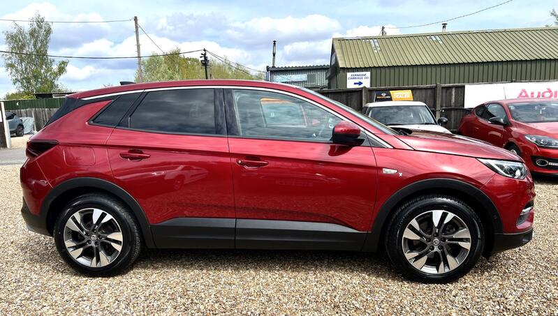 VAUXHALL GRANDLAND X 1.2 Turbo Sport Nav 2018