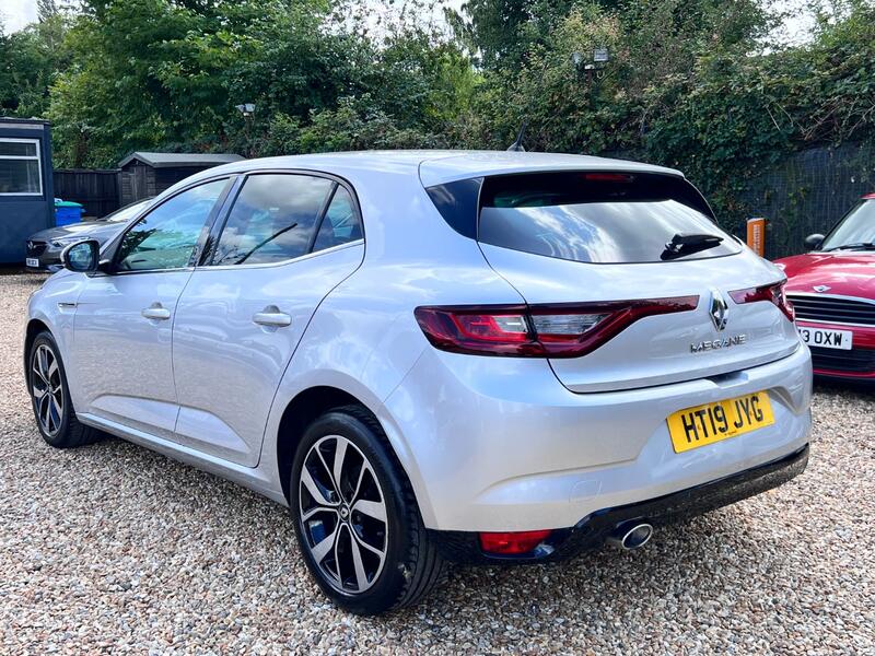RENAULT MEGANE 1.5 dci Iconic 2019