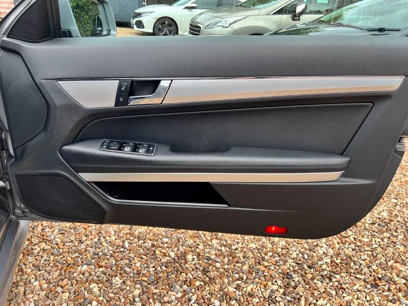 MERCEDES-BENZ E CLASS 3.0 E350 CDI V6 BlueEfficiency Sport 2010