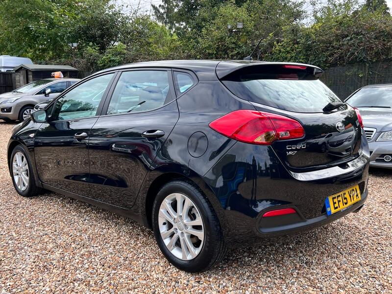 KIA CEED 1.4 CRDi VR7 2015