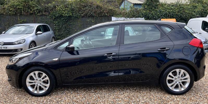 KIA CEED 1.4 CRDi VR7 2015