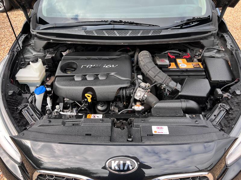 KIA CEED 1.4 CRDi VR7 2015