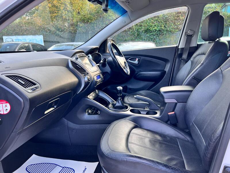 HYUNDAI IX35 1.7 CRDi Premium 2014