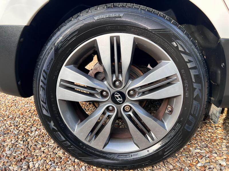 HYUNDAI IX35 1.7 CRDi Premium 2014