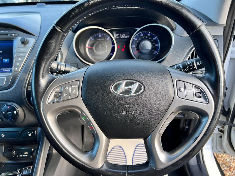 HYUNDAI IX35 1.7 CRDi Premium 2014