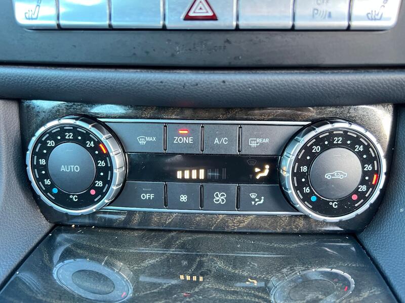 MERCEDES-BENZ CLS 3.0 CLS350 CDI V6 BlueEfficiency 2011