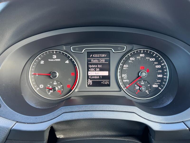 AUDI Q3 2.0 TDI SE 2014
