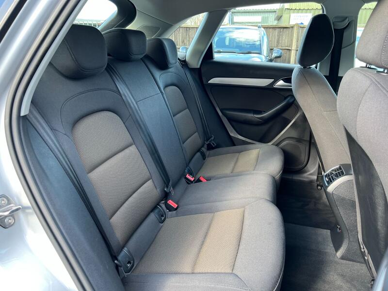 AUDI Q3 2.0 TDI SE 2014
