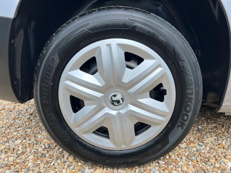 VAUXHALL COMBO 1.6 Turbo D 2000 Edition 2019