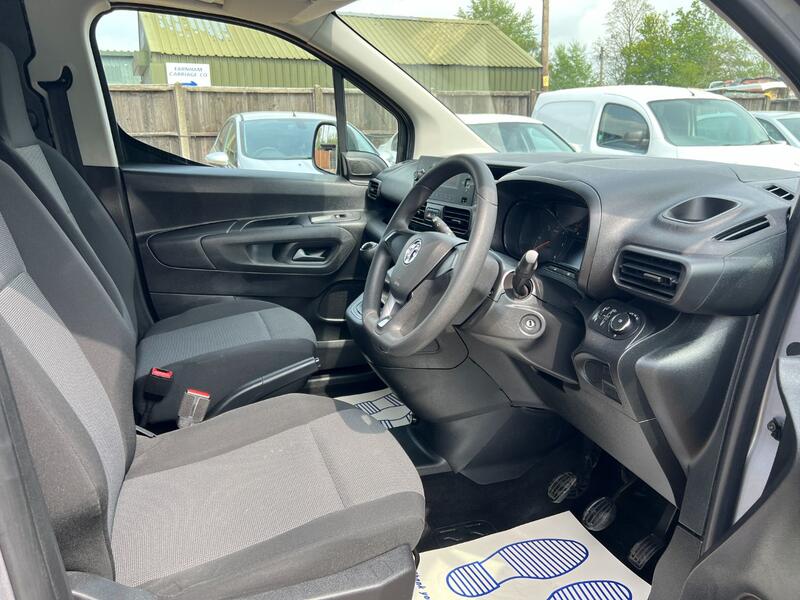 VAUXHALL COMBO 1.6 Turbo D 2000 Edition 2019