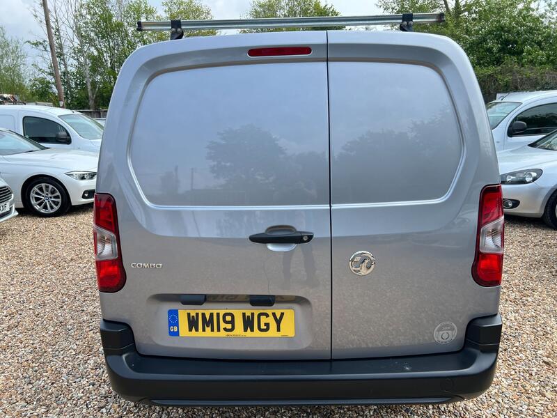 VAUXHALL COMBO 1.6 Turbo D 2000 Edition 2019