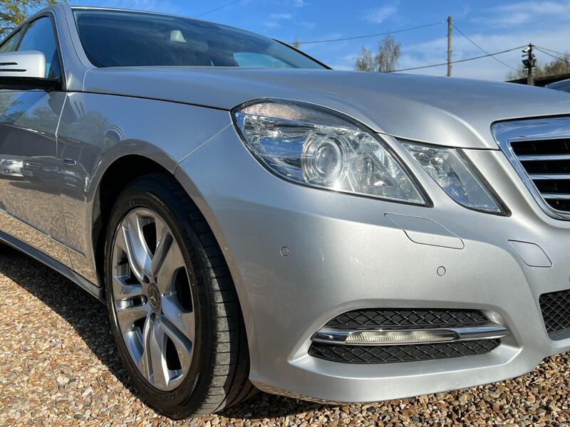 MERCEDES-BENZ E CLASS 3.0 E350 CDI V6 BlueEfficiency Avantgarde 2011