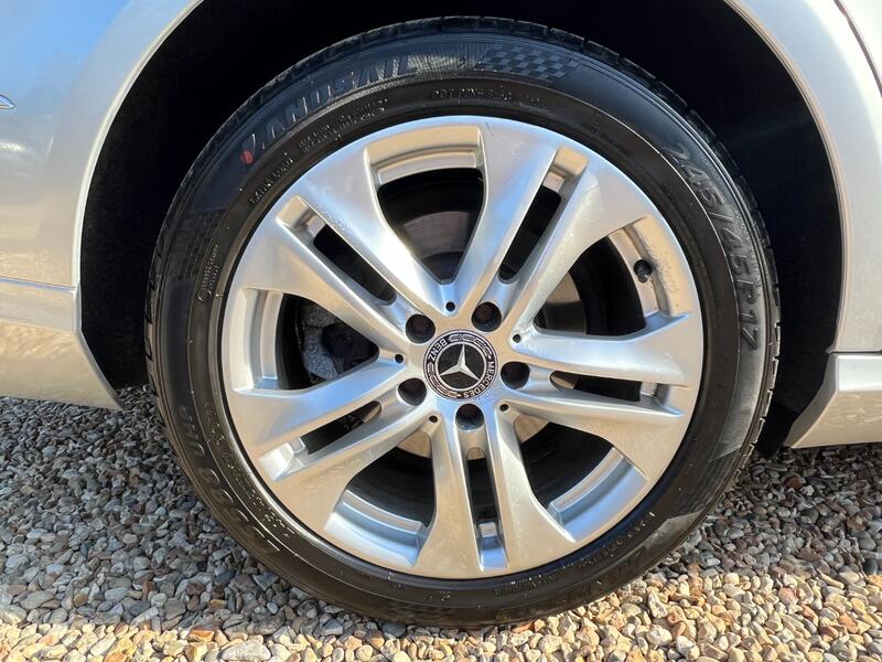 MERCEDES-BENZ E CLASS 3.0 E350 CDI V6 BlueEfficiency Avantgarde 2011