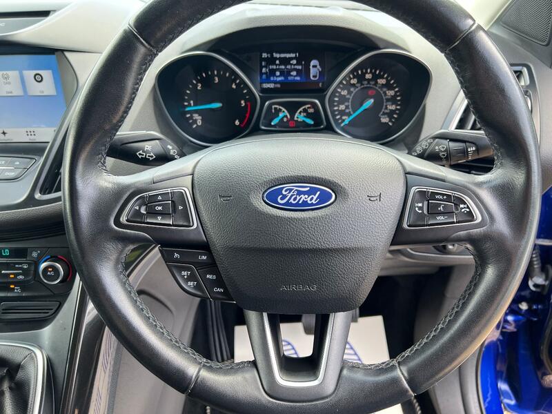 FORD KUGA 2.0 TDCi Titanium 2017