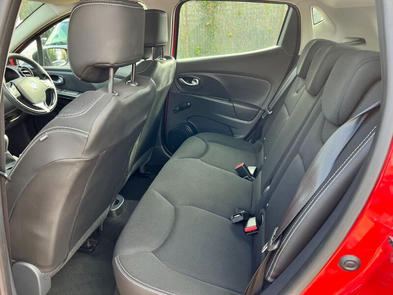 RENAULT CLIO 1.2 16V Dynamique  * SAT NAV + BTOOTH * 2015