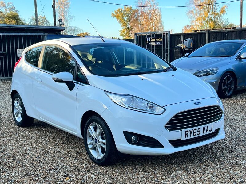 FORD FIESTA 1.2 Zetec * NOW SOLD * 2015