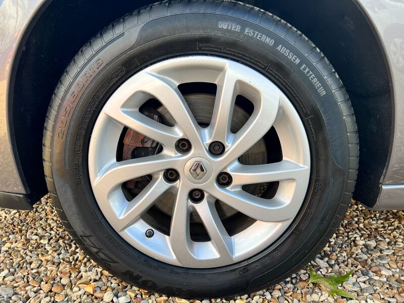 RENAULT SCENIC 1.5 DCI Energy Limited 2015