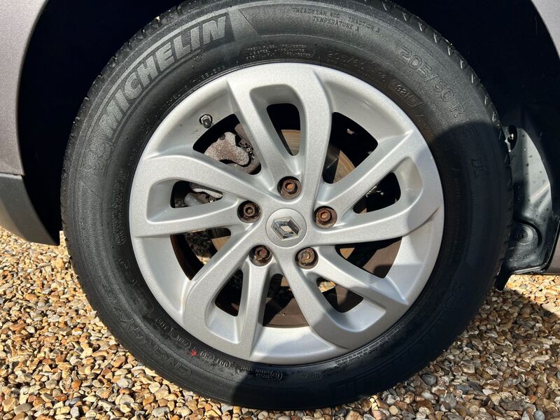 RENAULT SCENIC 1.5 DCI Energy Limited 2015