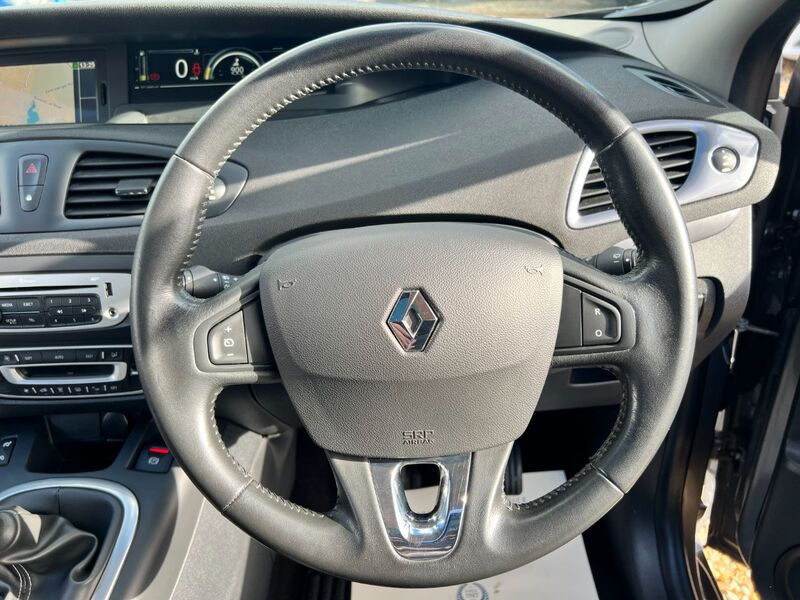 RENAULT SCENIC 1.5 DCI Energy Limited 2015