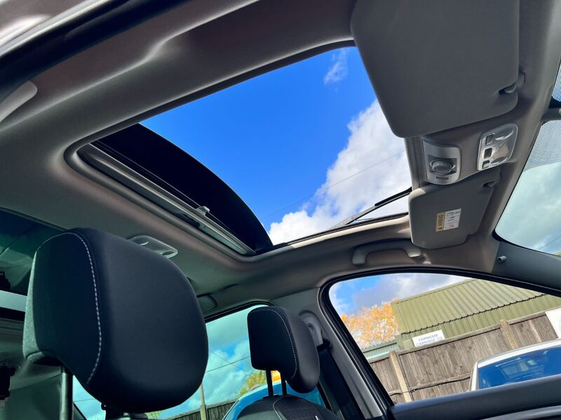 RENAULT SCENIC 1.5 DCI Energy Limited 2015