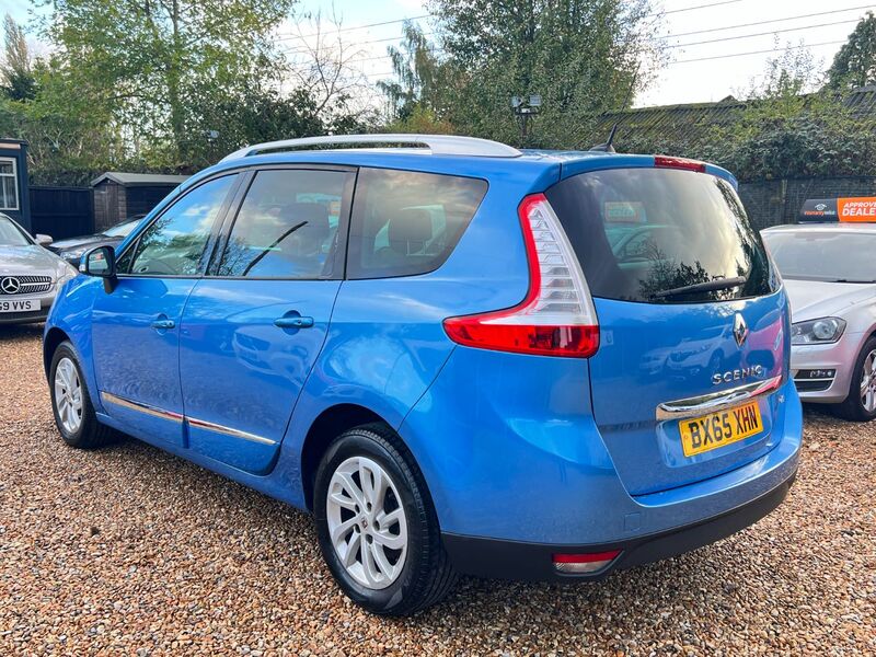 RENAULT GRAND SCENIC 1.5 dCi Dynamique Nav  * SEVEN SEATER 2015