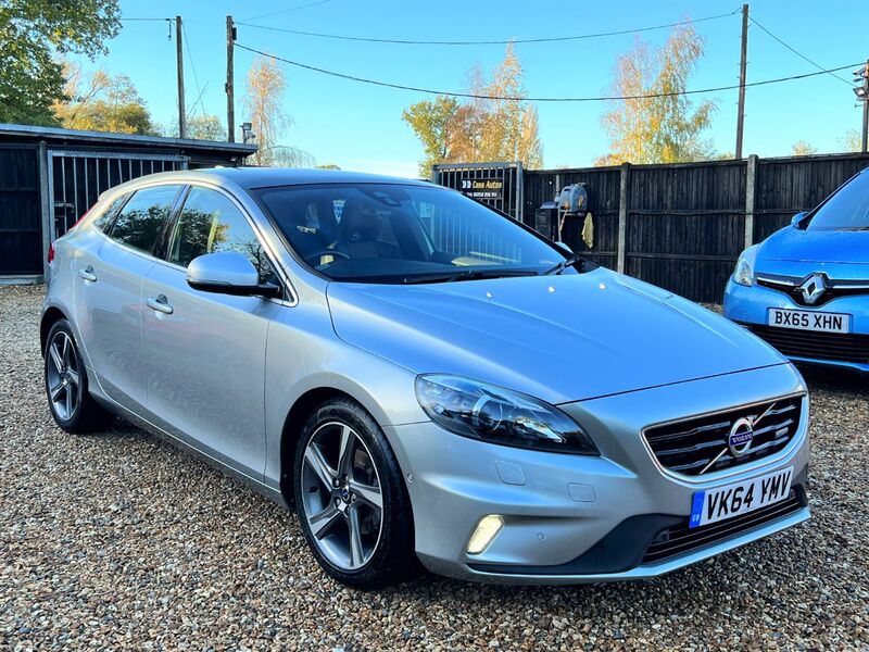 VOLVO V40 1.6 D2 R-Design Lux Nav 2014