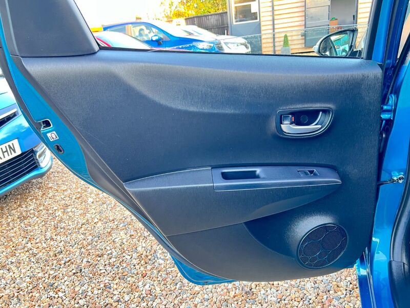 TOYOTA YARIS 1.33 Dual VVT-i Icon Plus  * NOW SOLD * 2014