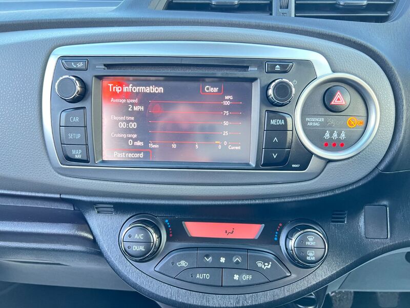 TOYOTA YARIS 1.33 Dual VVT-i Icon Plus  * NOW SOLD * 2014