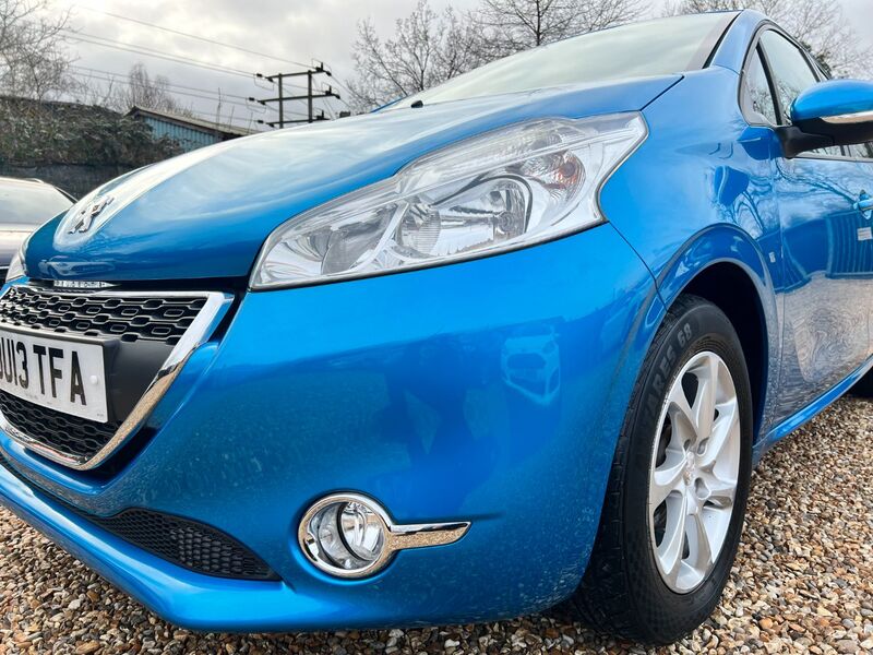 PEUGEOT 208 1.0 VTi Active  * IDEAL FIRST CAR * 2013