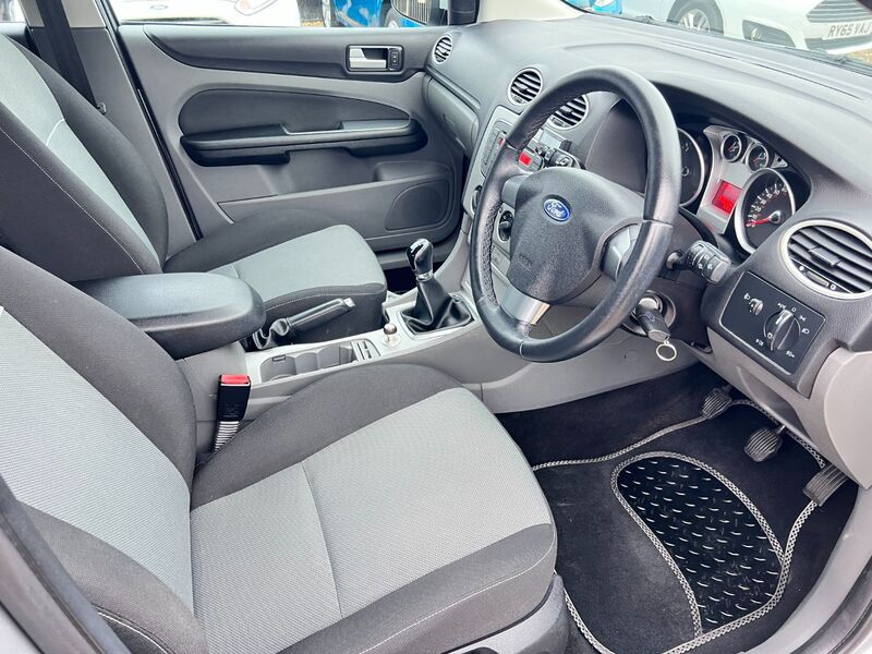 FORD FOCUS 1.6 TDCI Zetec 2010