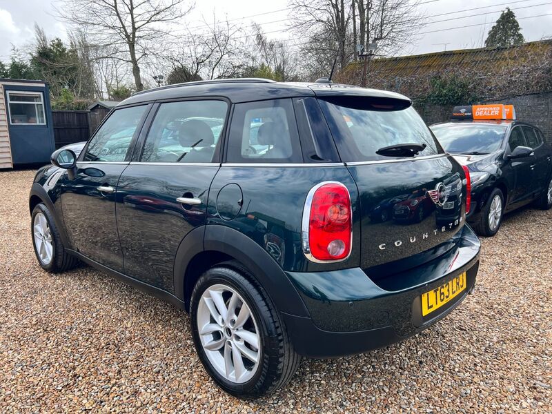 MINI COUNTRYMAN 1.6 Cooper  * NOW SOLD 2013