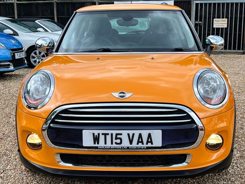 MINI HATCH COOPER 1.5  * LOW MILES + HIGH SPEC * 2015