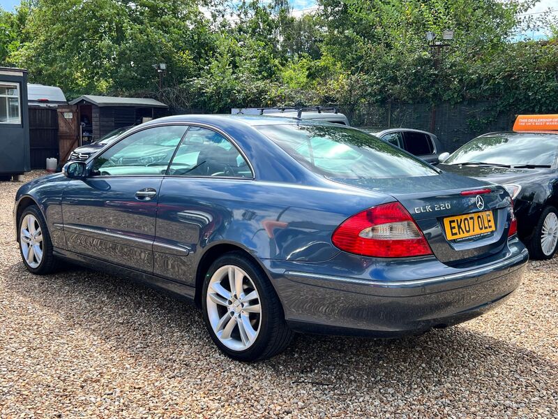 MERCEDES-BENZ CLK 2.1 CDi Avantgarde * AUTOMATIC * 2007