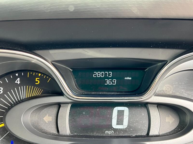 RENAULT CAPTUR 1.5 DCI Energy  * LOW MILES * 2014