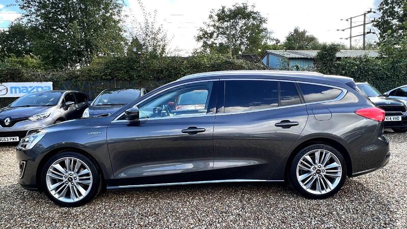 FORD FOCUS 1.5 EcoBlue Vignale  * TOP SPEC ESTATE * 2019