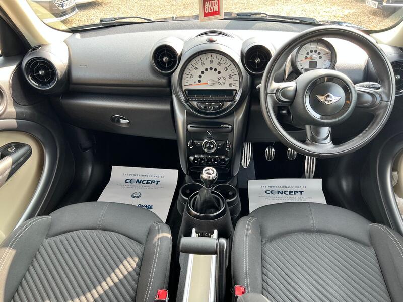 MINI COUNTRYMAN 2.0 Cooper SD 2014